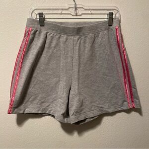 Zena Jeans Gray Women's Shorts with Pink Accents Size Medium Pull On Stretch
